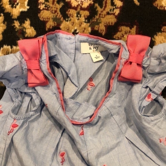 5/$10 Crown & Ivy size 4 denim top with pink flamingos and ribbons - Picture 8 of 8